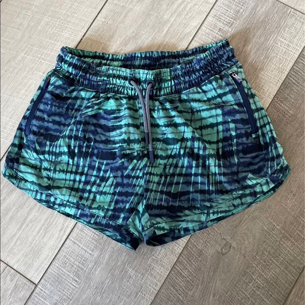 Athleta girls shorts size 12